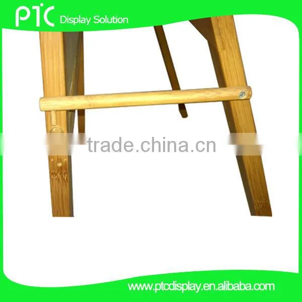 Bamboo poster holder, poster banner