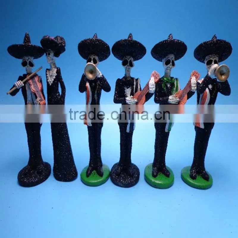 Halloween decoration ornaments, resin musical skull statue
