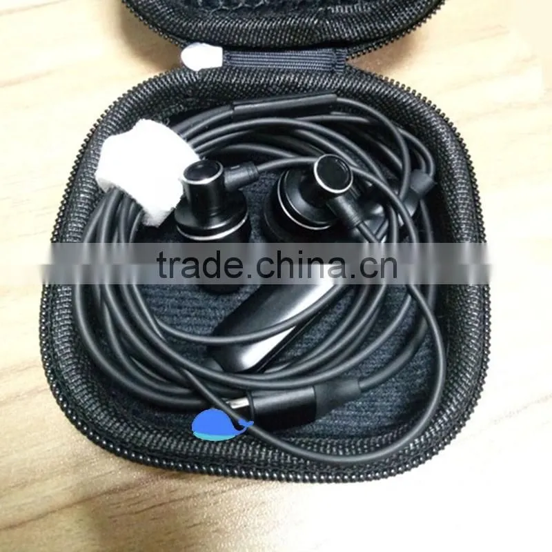 Newest arrival with 8 pin connector stereo sport earphone for iphone 7 earphones
