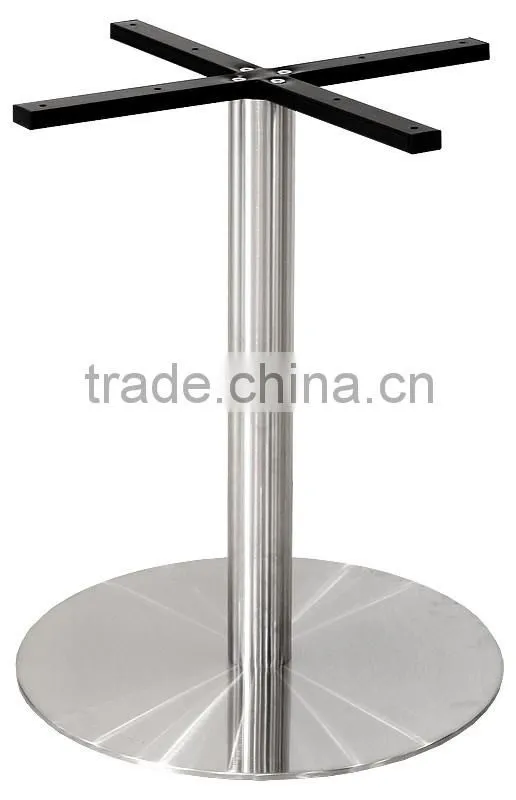 wholesale restaurant set modern metal base wooden top restaurant tables