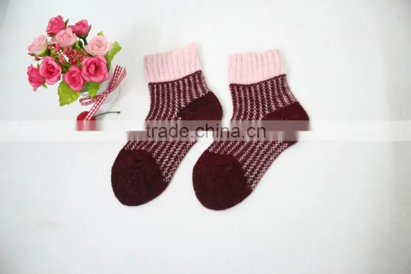 China supplier customized winter child baby colorful rabbit wool tube socks