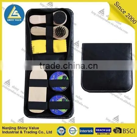 latest hot selling complete shoe cleaning kit with tin shoe polish and brushes