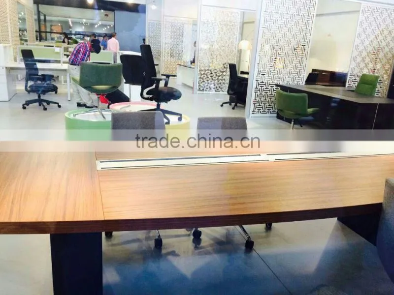 BW-T64 Aluminum Desk Cable Cover/Tabletop Cable Cubby Box With Brush
