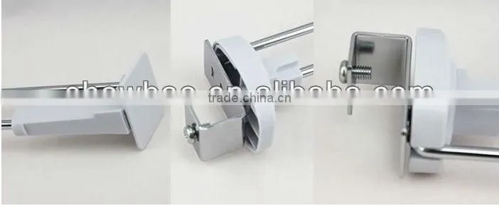 Secure hook for slatwall exhibtion