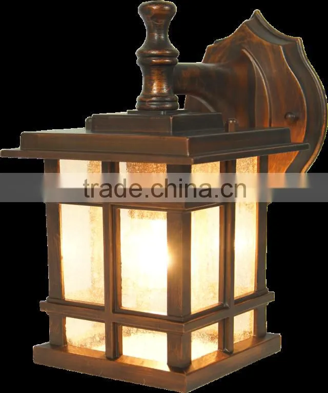 Quality hot sell calssic unbreakable outdoors wall light