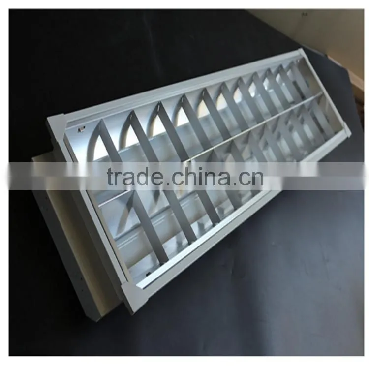 Mirror parabolic louver fitting