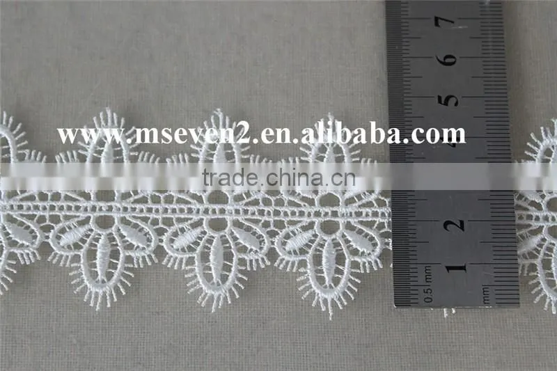 nice white color 100% polyester material ladies scolloped shaped lace trim eyelash embroidery lace in 4.5cm