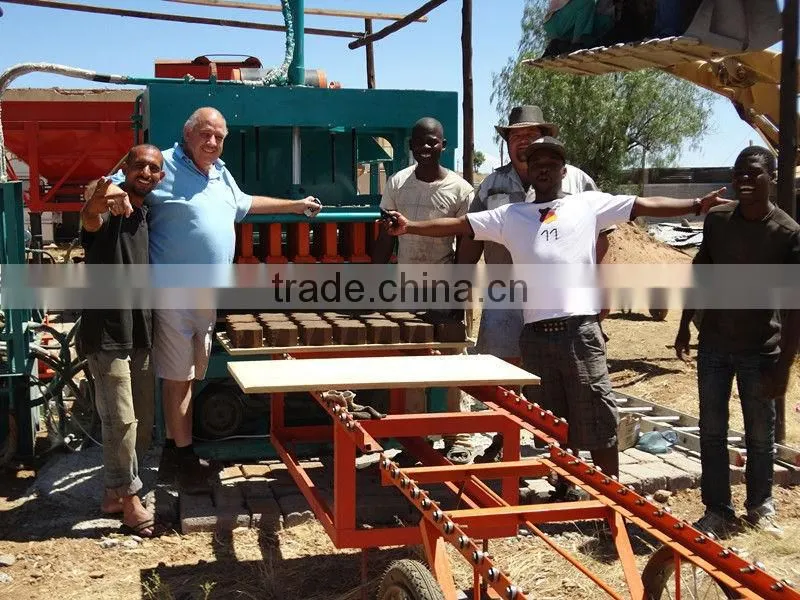 QT5-20 Concrete paver brick machine production line