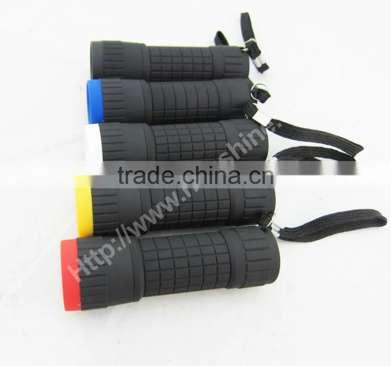 mini multicolor 14 led rubber flashlight with 3aaa battery