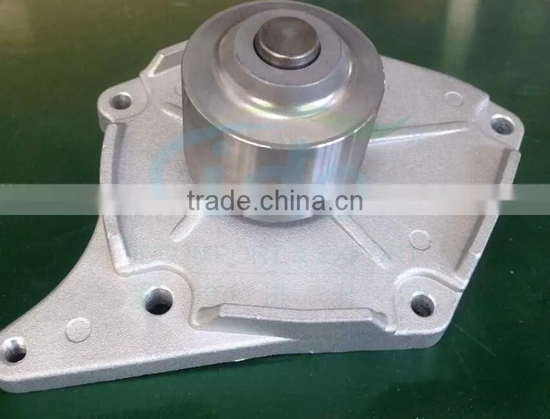 Auto engine parts car water pump for Renault Clio 7701475995 7701478031
