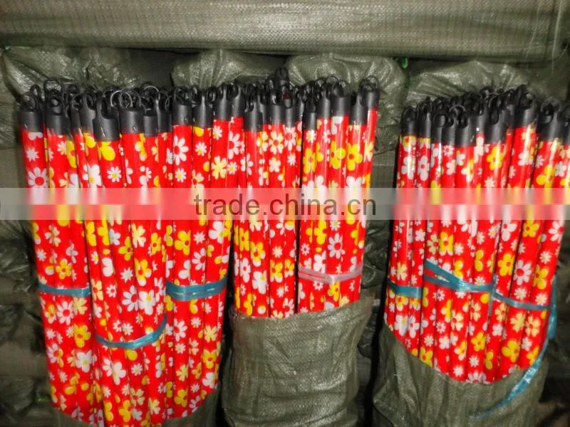 Short delivery day wooden handle for grass broom