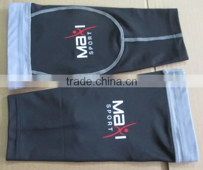 Kroad Compression Calf/Leg Sleeves with OEM, Silicon Gripper on Top, Flat Lock Stitching Seam