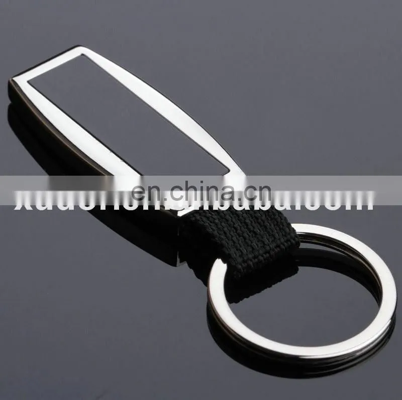 2016 Newly design metal black plastic keychains with woven belt / packing gift box key holders