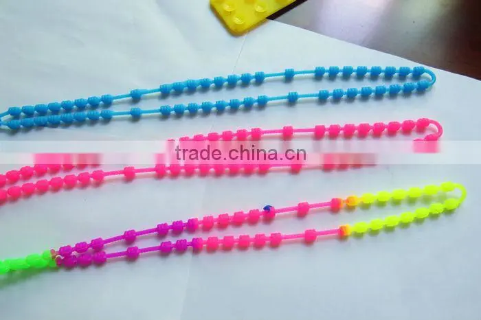 2013 latest design beautiful fashionable beads silicone necklaces