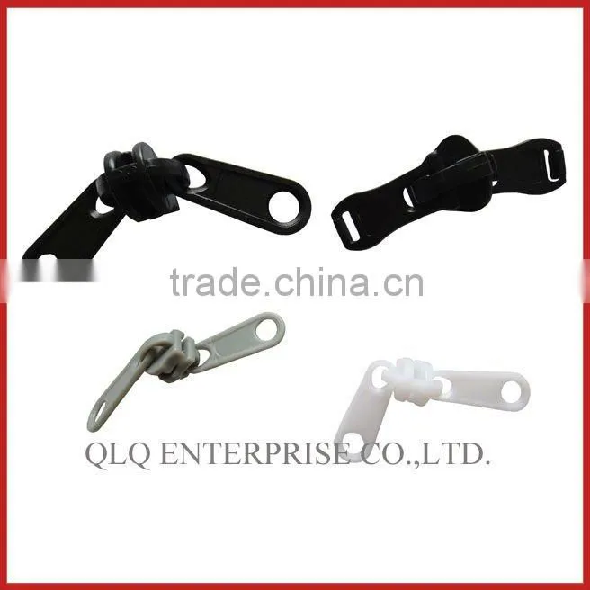 Two Ways Non lock Plastic Zipper Slider