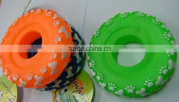 dog tire toy--tire with paw printed