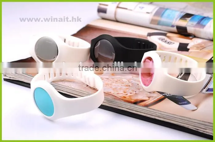 Healthy waterproof bluetooth 4.0 watch wristband WT-17