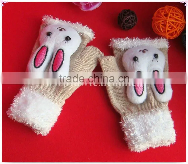 Animal mittens knitted for children