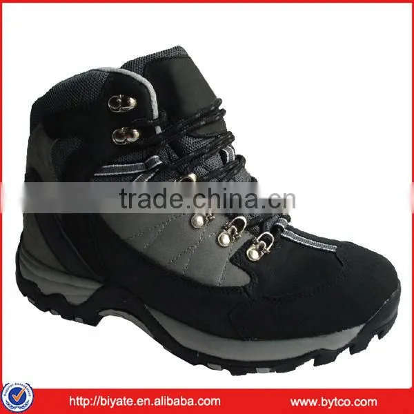 New design men's outdoor shoes