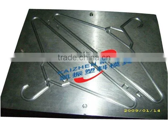 Plastic coat hanger mould