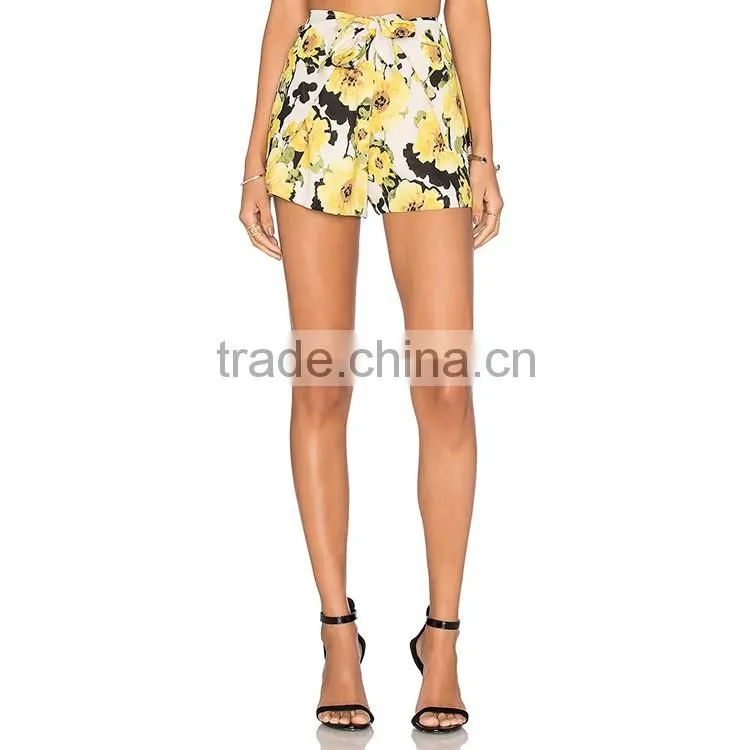 Oem custom casual fashion woman fashion print mini casual woman short
