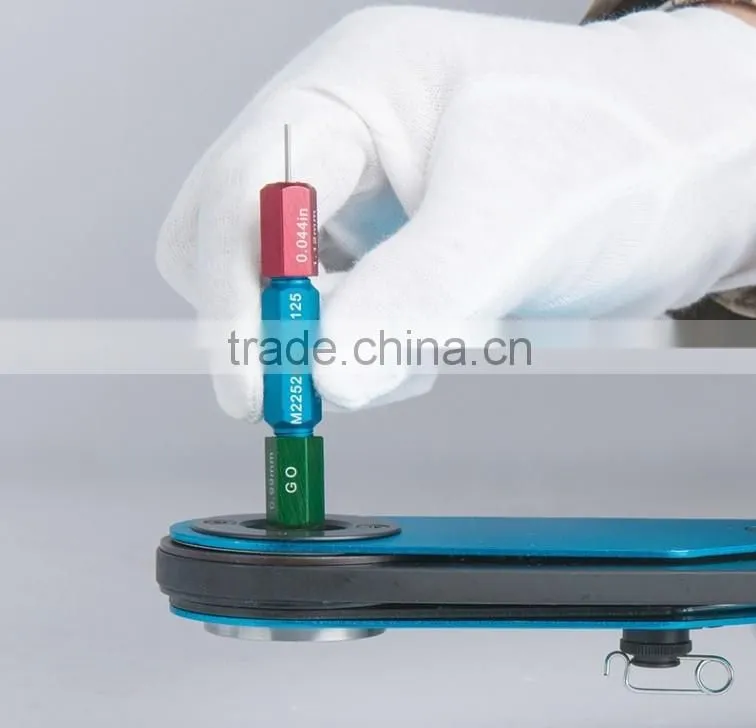 YJQ-W2A Adjustable hand crimping tool M22520/1-01multifunctional plier 12-26AWG electronic connectors