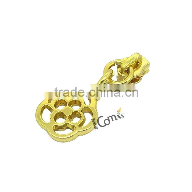Flower shape custom gold simple metal zipper puller for clothing
