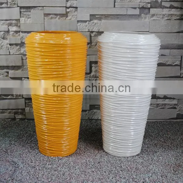 New Handmade OEM Serve Resin Tall Flower Pot Indoor Plant