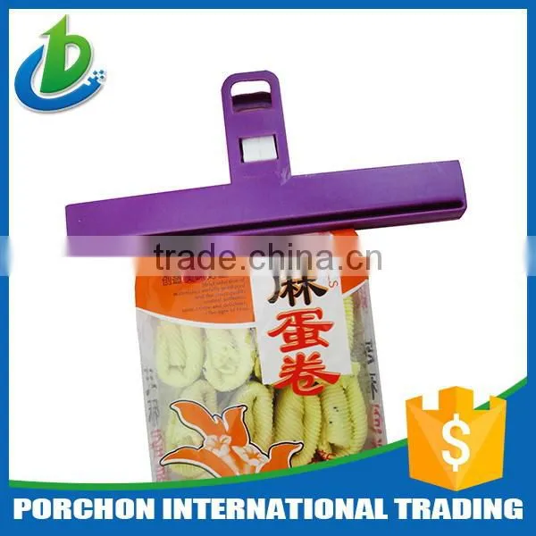 Convenient recycled food plastic sealing bag clamp