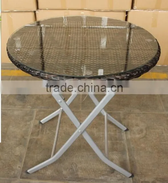 2015 basic style cheap rattan outdoor dining set round table and fold up chairs