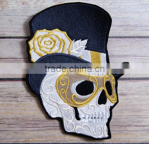 Custom high quality embroidered creative skulls patch for clothes embroidery patch made in china choose size/color
