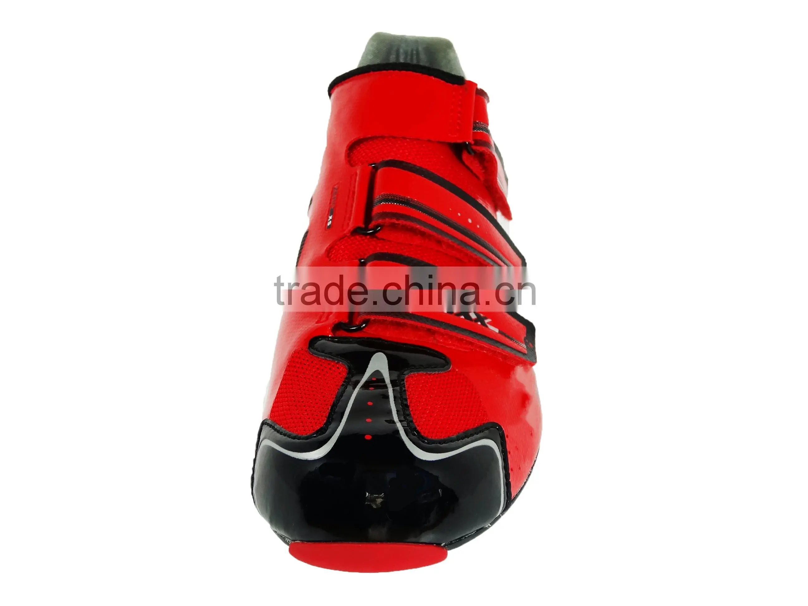 athletic biking shoes