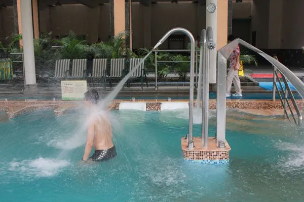 Stainless Steel Spa Nozzle Outdoor Pool Shower For Swimming Pool And Garden