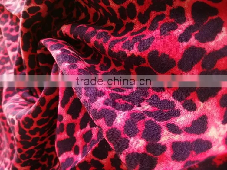 viscose print fabric with sexy leopard print