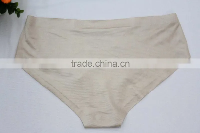 Laser Cut Seamless Bamboo Fabric Sexy Short Panty