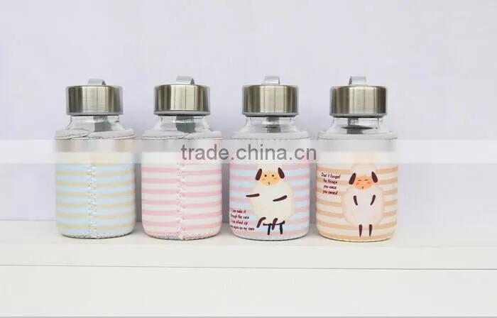 Manufactoring hot sale water glass bottle wholesale glass bottle with silicon