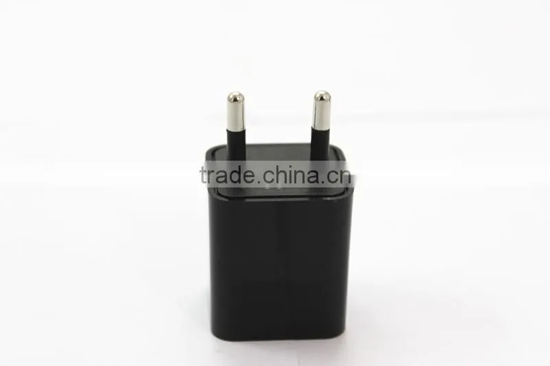 1080P No Pinhole Design Loop Recording Mini Charger DVR Camera