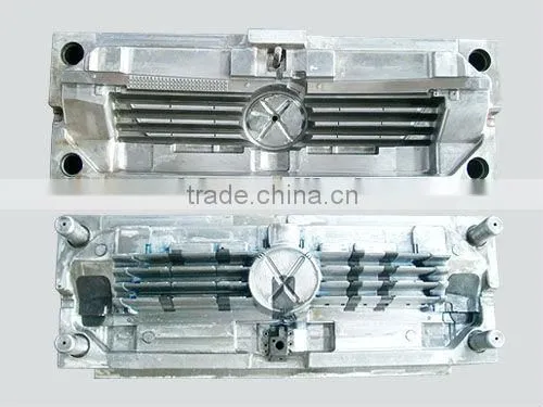 Plastic auto grille mould
