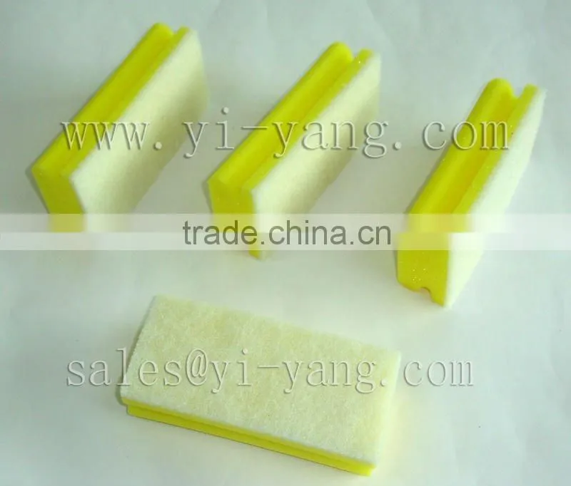 Grip cleaning sponge scourer