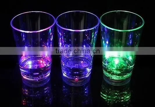 party KTV bar supplies Emitting luminescent glass goblet cocktail colorful flashing cup
