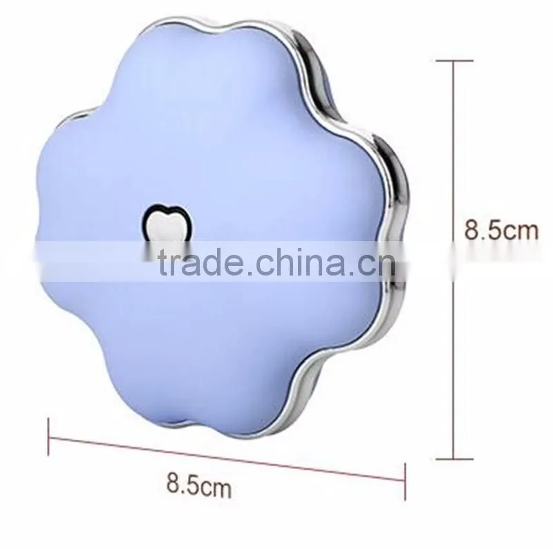 New USB Hand Po Clover Mini Challenge Po mobile power Security polymer rechargeable treasure