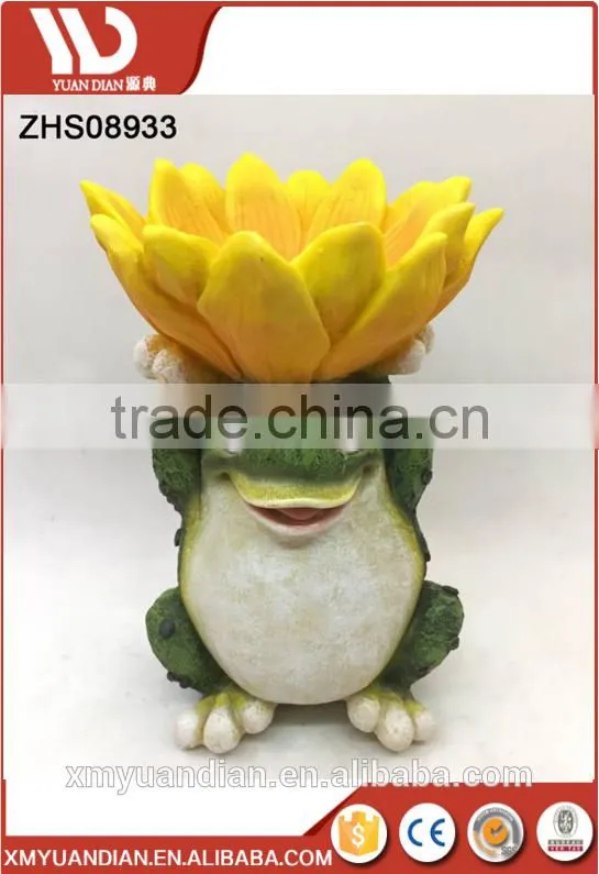 Wholesale Unique Artistic Bird Bath with Solar Lighted Planter