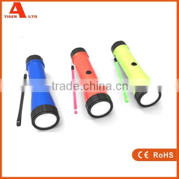 2015 wholesale Dry battery LED Flashlight Torch with foldable head