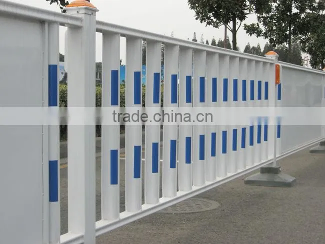 Temporary Road Fence