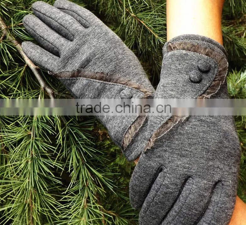 Hot Selling Low Price Full Finger Customize Mirco Velvet Material Cycle Winter Gloves for Woman