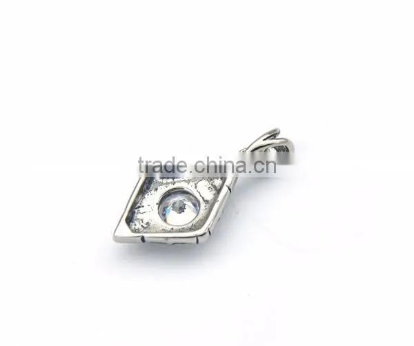 Europe Hot Selling Never Fade Stainless Steel Cross Charm Diamond Pendant Antique Jewelry
