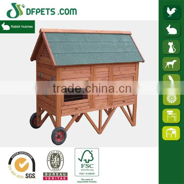 Garden Backyard Waterproof Rabbit Cage With Wheels