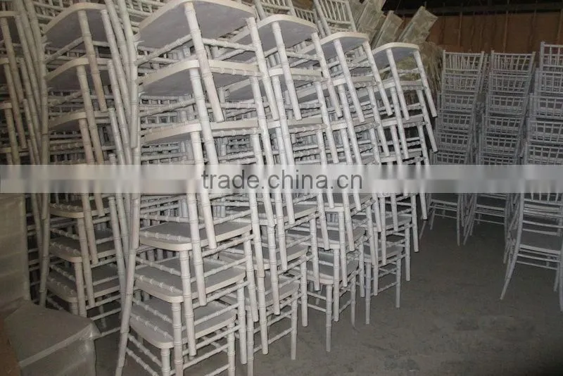 banquet wood chiavari chair& Silla Tiffany for sale