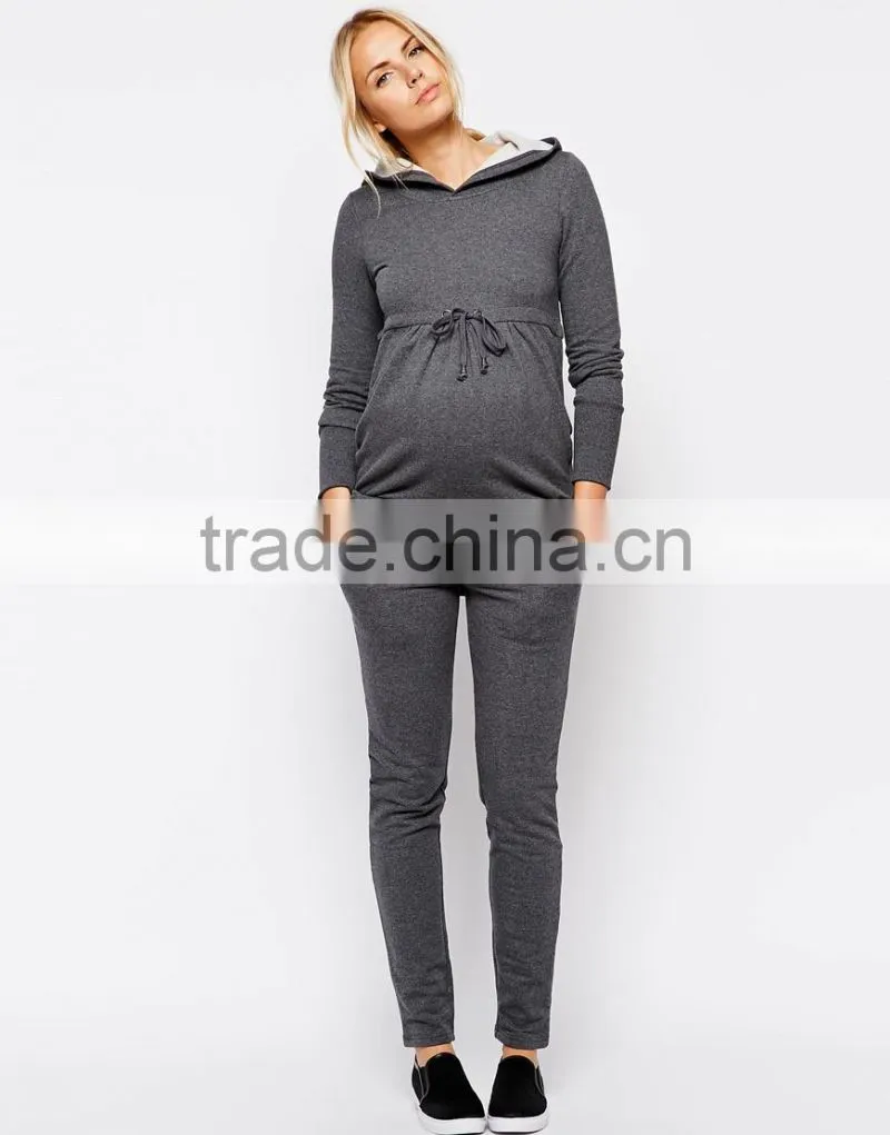 Relaxed fit longline cut hooded sweatshirt for all stages of pregnancy
