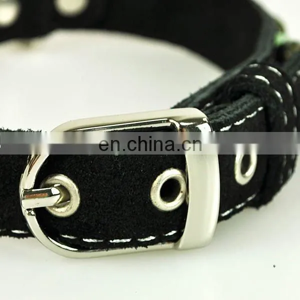 USA pearl dog collar